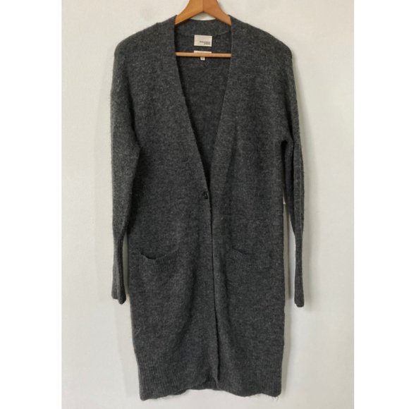 Aritzia Sweaters - Aritzia Wilfred Free Backus Sweater Cardigan